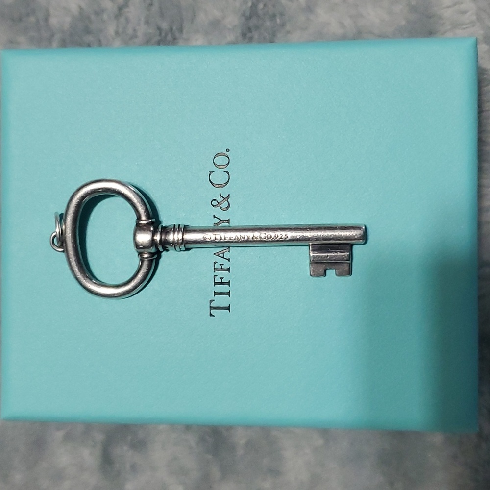 Tiffany & Co key